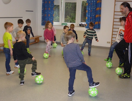 Training für das Soccer-Turnier der Unnaer Kindergärten